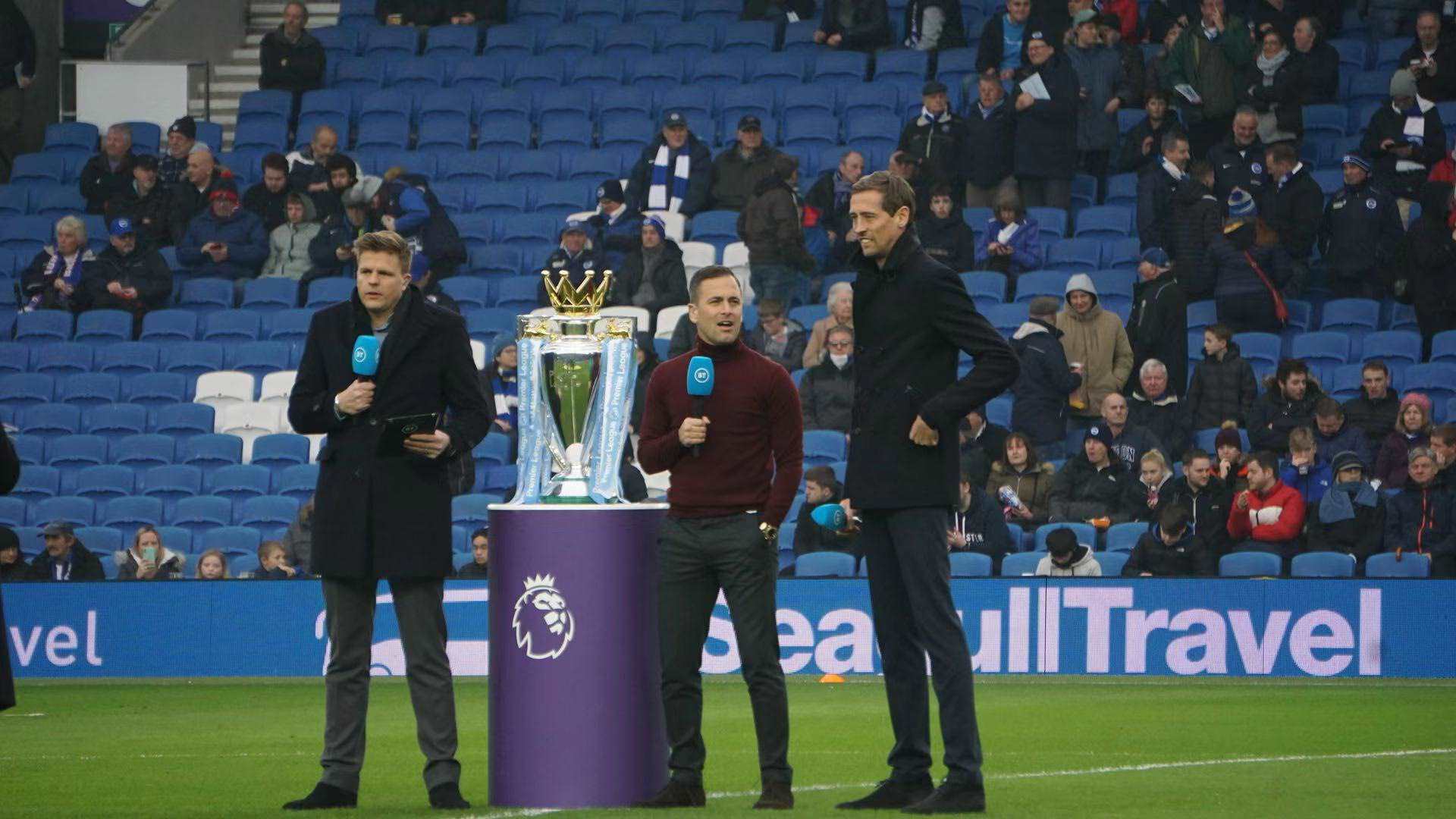 出的表现 出的表现